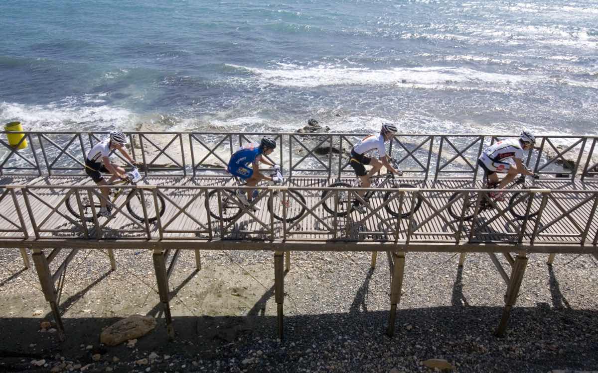 cyprus-cycling-riders